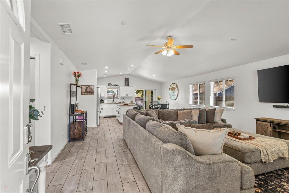 1315 Ventura Ave, Chowchilla, CA 93610