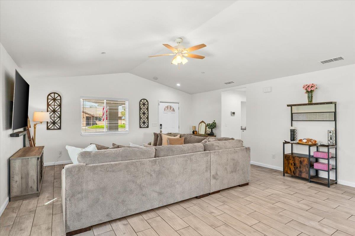 1315 Ventura Ave, Chowchilla, CA 93610