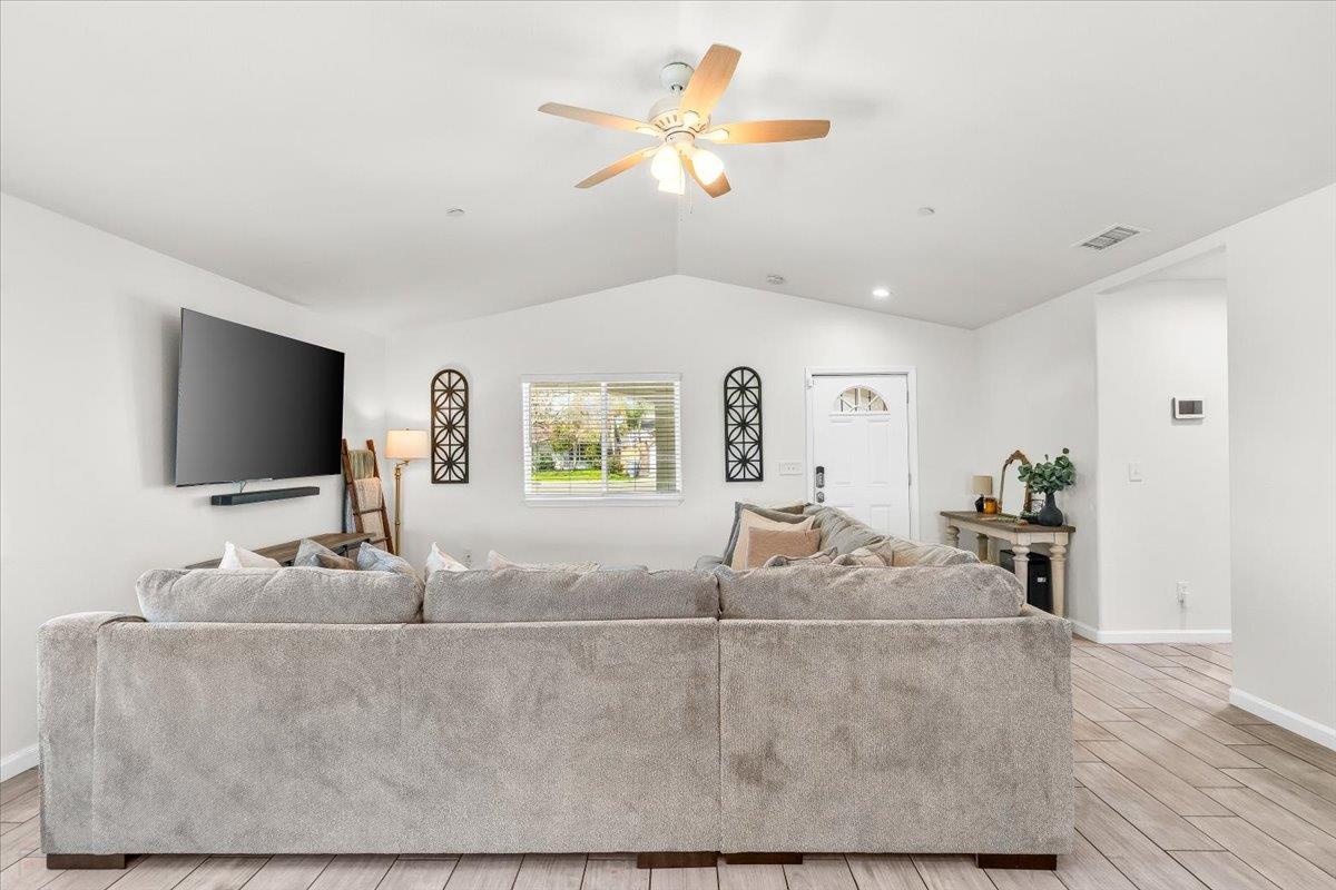 1315 Ventura Ave, Chowchilla, CA 93610