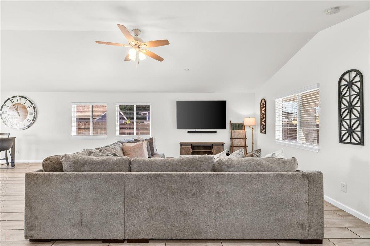 1315 Ventura Ave, Chowchilla, CA 93610