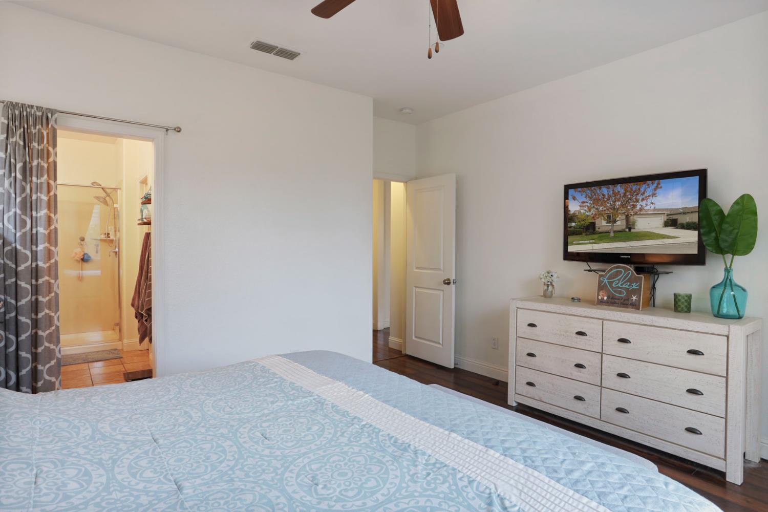 1091 Alba St, Manteca, CA 95337