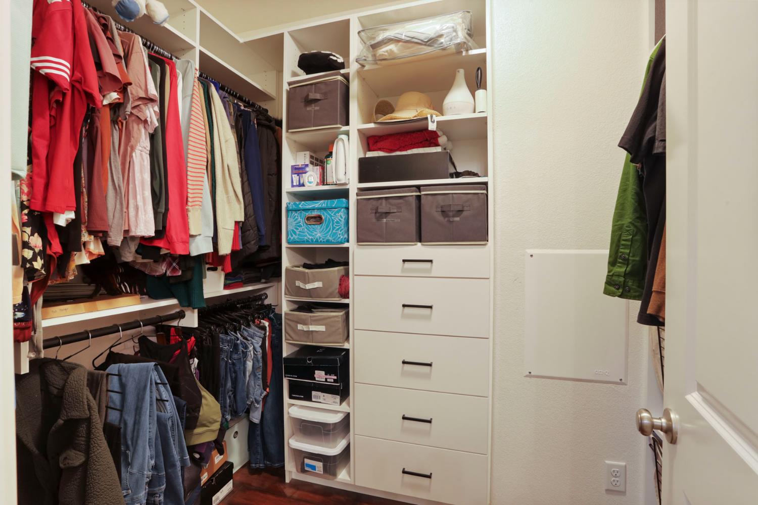 1091 Alba St, Manteca, CA 95337