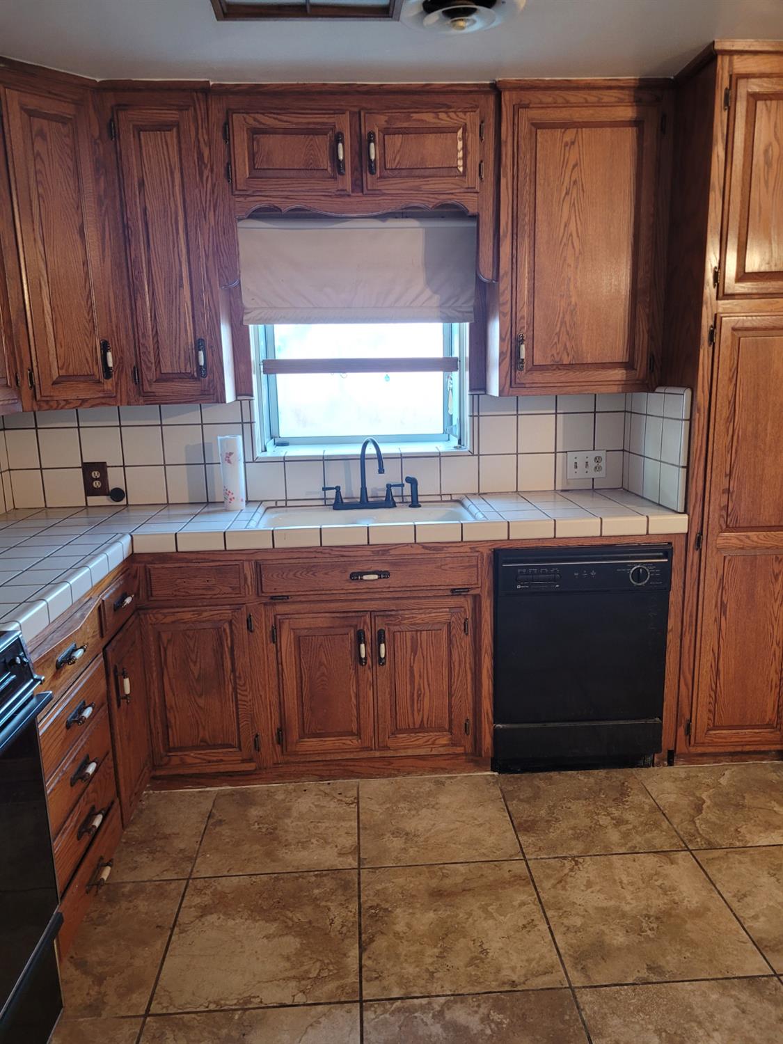 1310 Crescent Dr, Modesto, CA 95350
