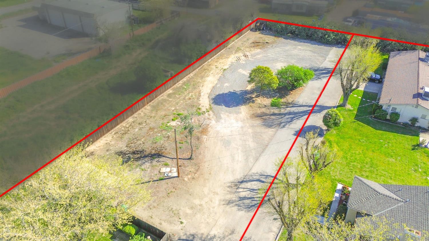 1725 E Pacheco Blvd, Los Banos, CA 93635