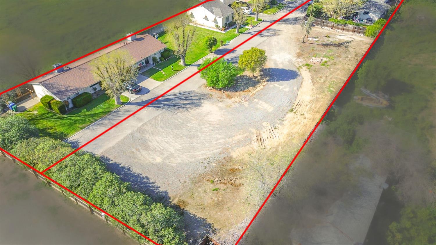 1725 E Pacheco Blvd, Los Banos, CA 93635