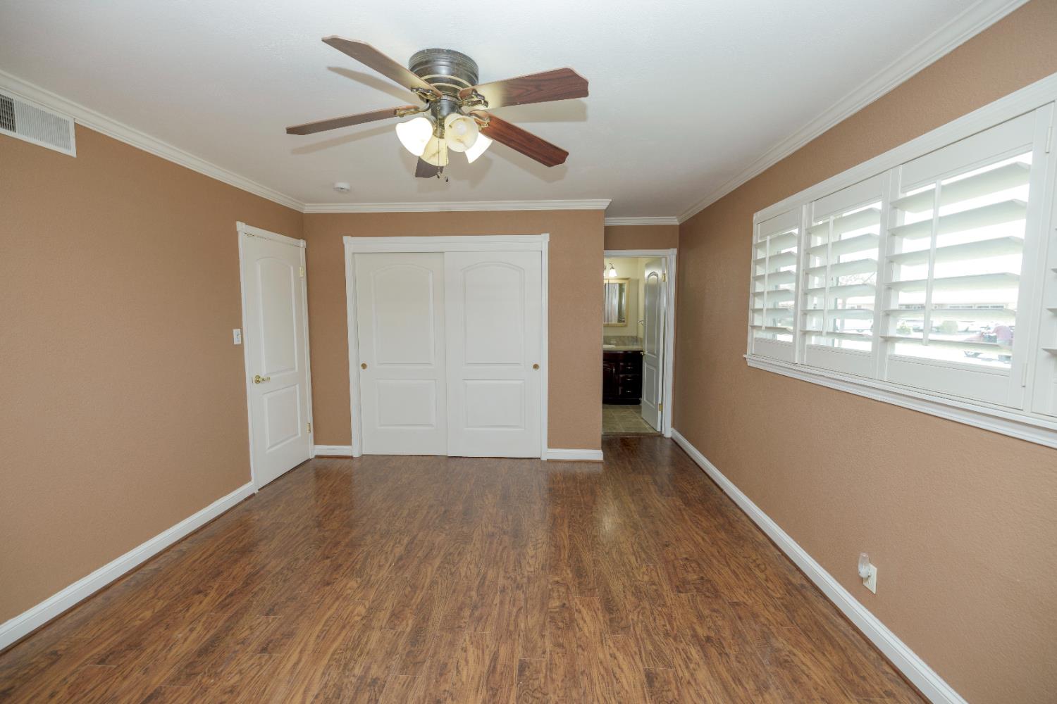 1618 Linwood Dr, Modesto, CA 95350