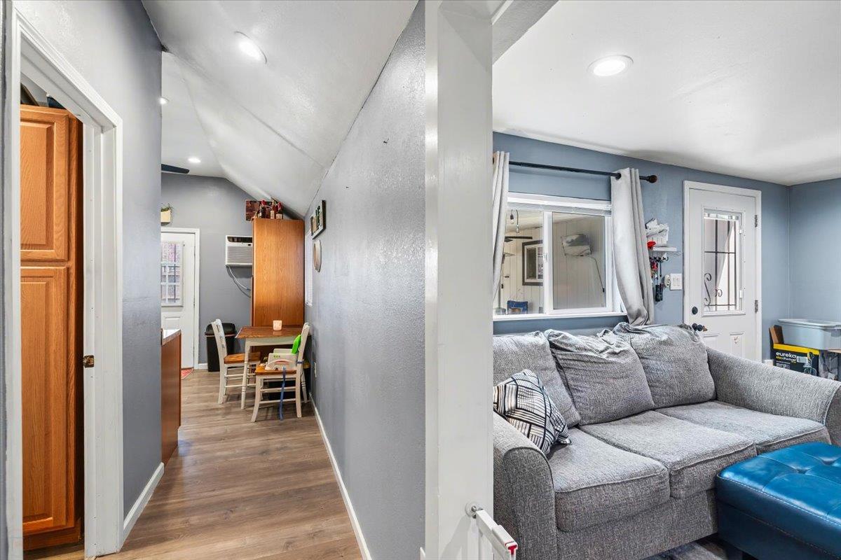 1251 David Dr, Oakdale, CA 95361