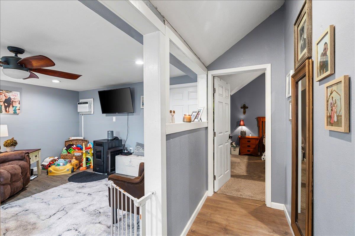 1251 David Dr, Oakdale, CA 95361