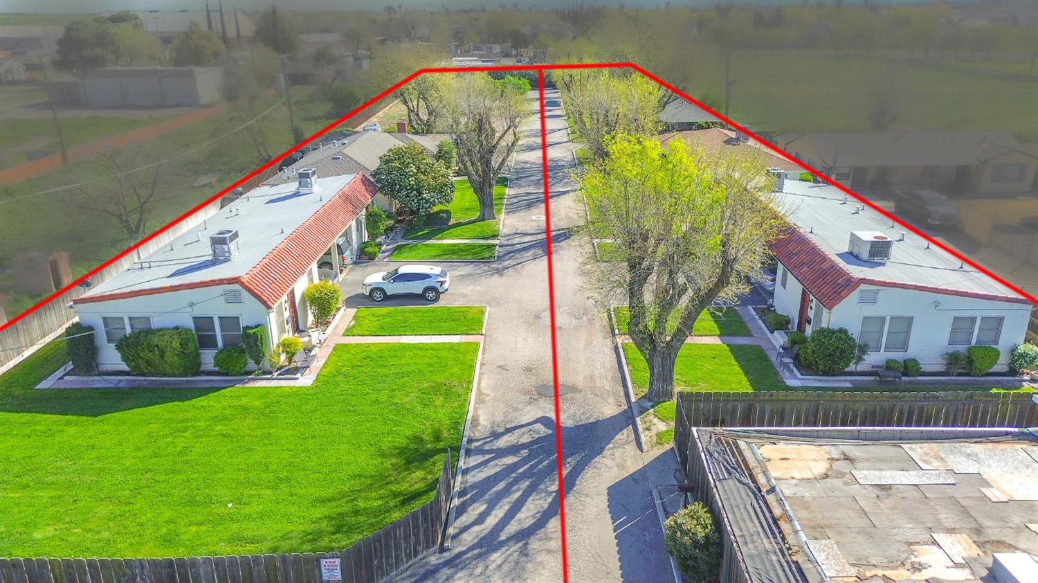 1711 E Pacheco Blvd, Los Banos, CA 93635