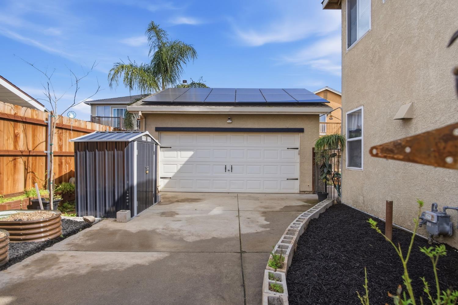 323 Nutcrest Ct, Oakdale, CA 95361