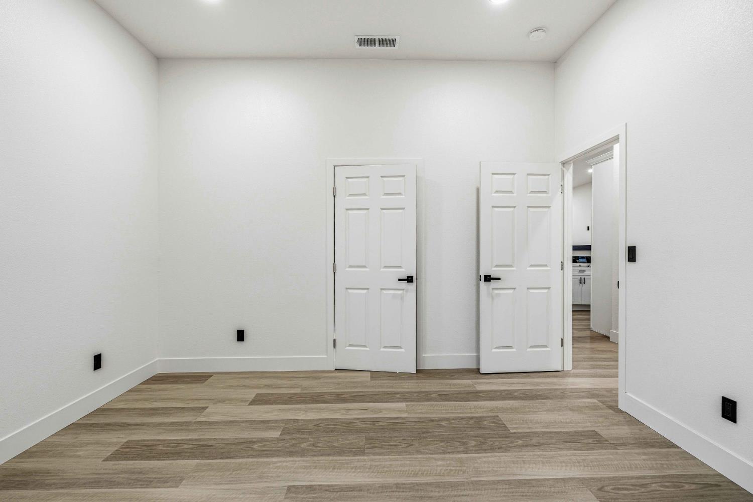 2921 5th St, Ceres, CA 95307