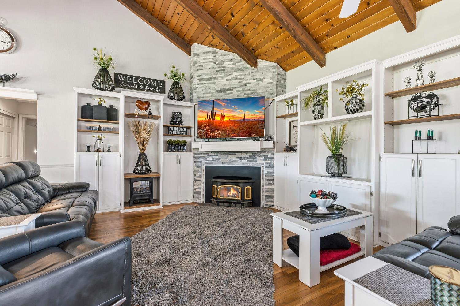 598 Southland Rd, Manteca, CA 95336