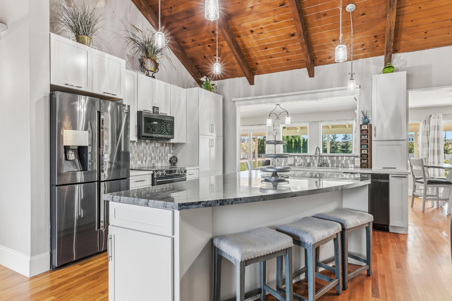 598 Southland Rd, Manteca, CA 95336