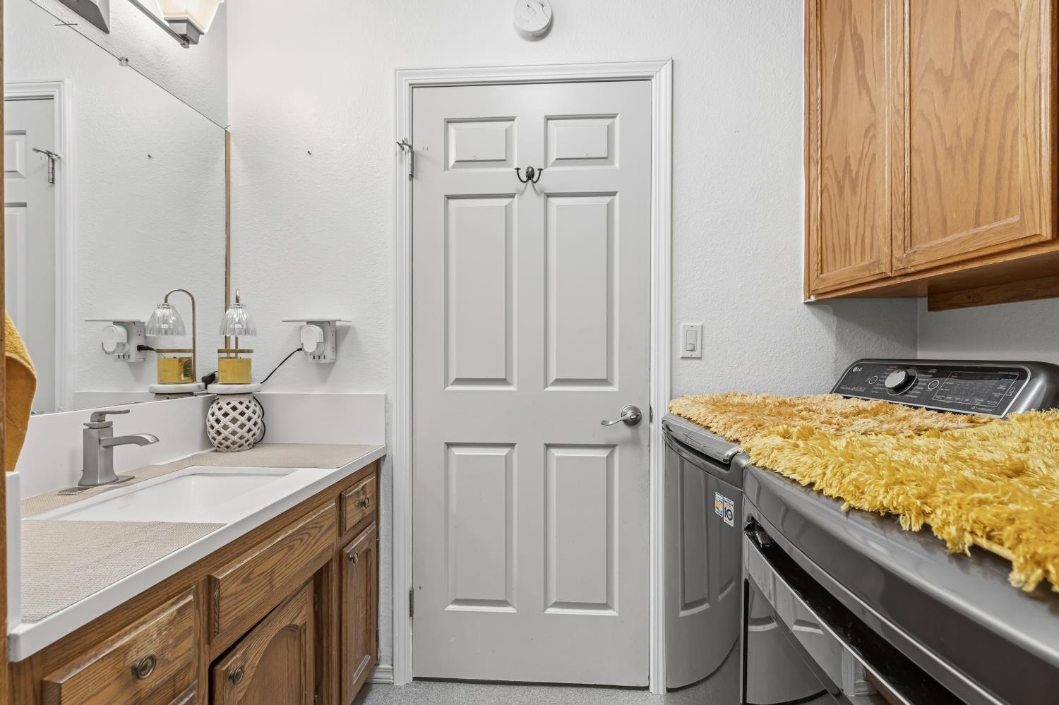 598 Southland Rd, Manteca, CA 95336