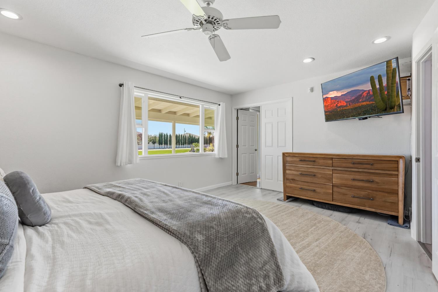 598 Southland Rd, Manteca, CA 95336