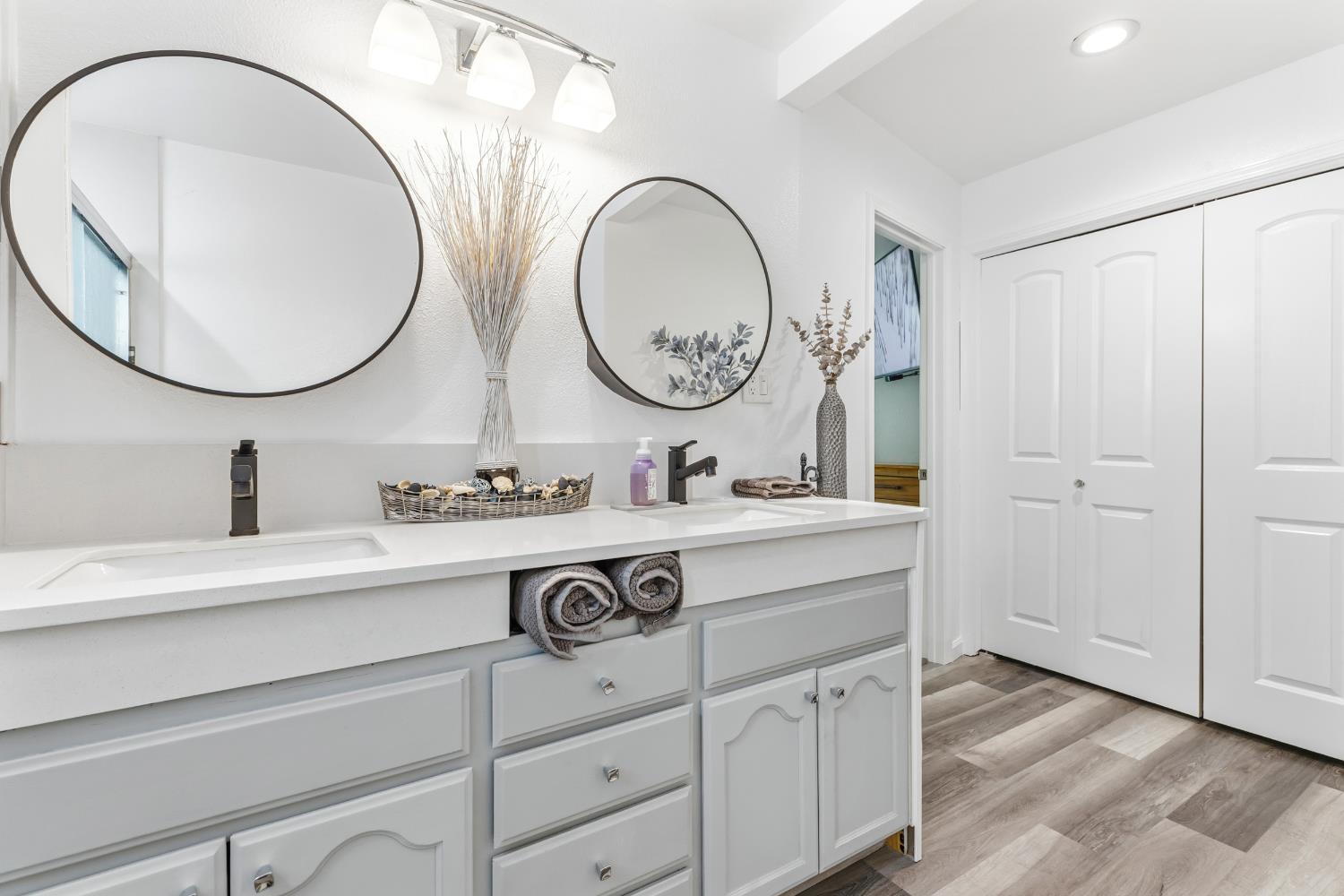 598 Southland Rd, Manteca, CA 95336