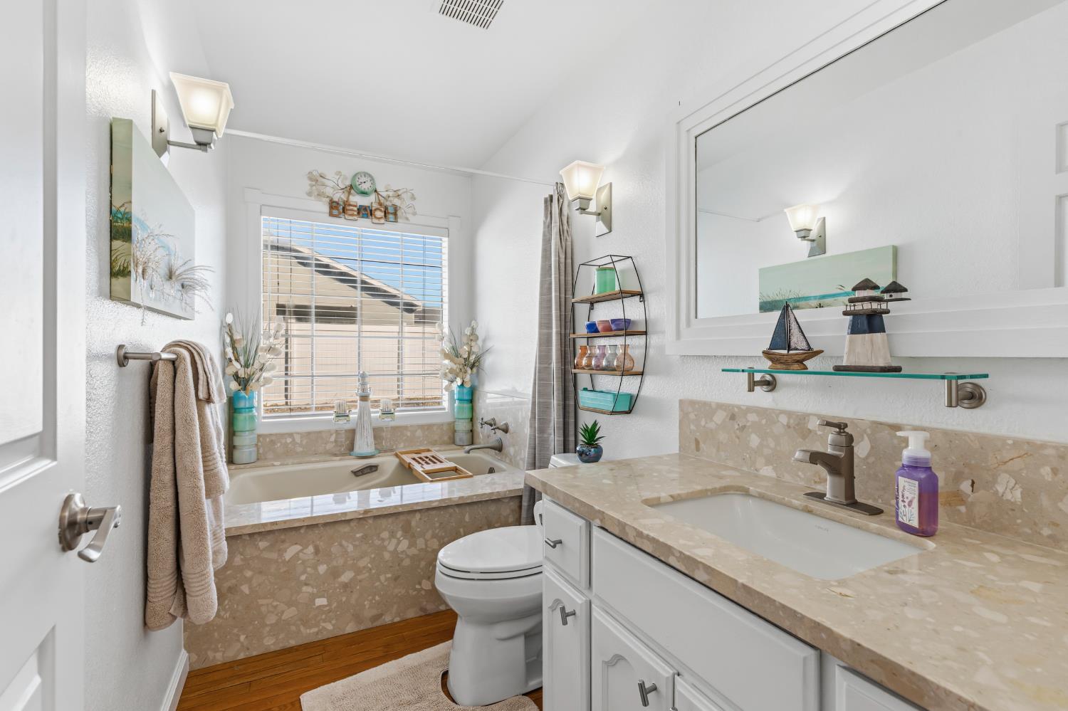 598 Southland Rd, Manteca, CA 95336