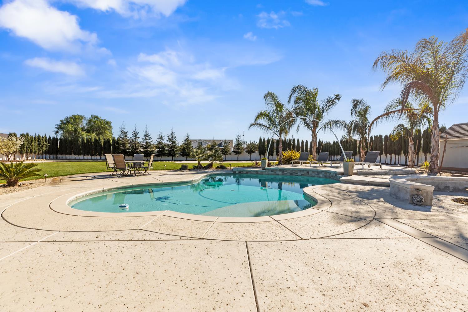 598 Southland Rd, Manteca, CA 95336