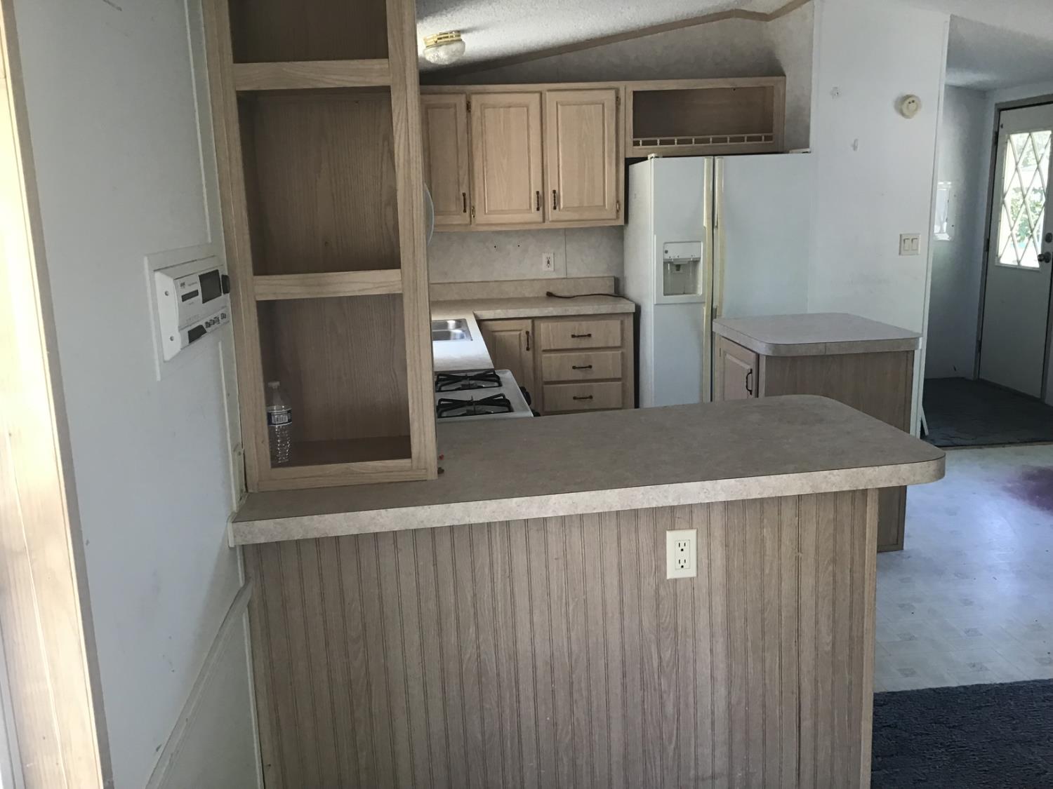 992 Iroquois Cir, Copperopolis, CA 95228