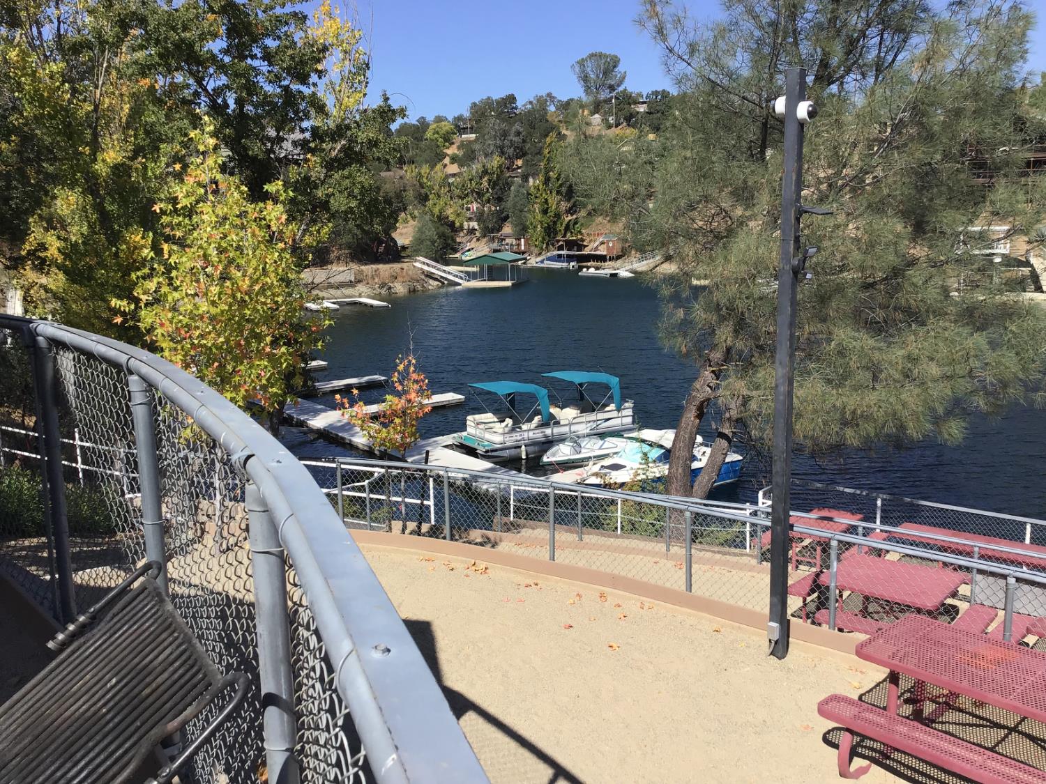 992 Iroquois Cir, Copperopolis, CA 95228