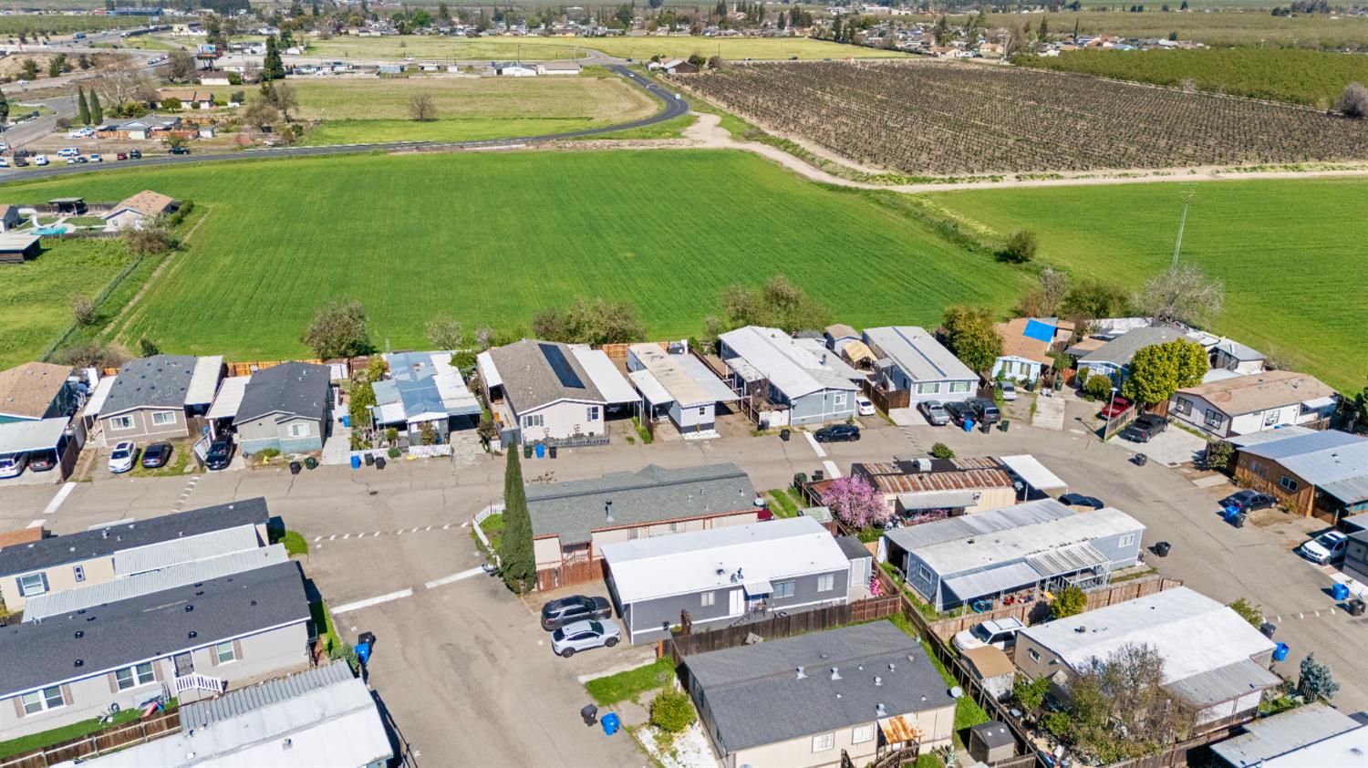 1624 S Highway 99 #10, Manteca, CA 95336