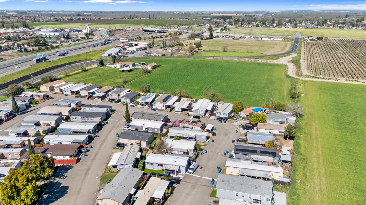 1624 S Highway 99 #10, Manteca, CA 95336