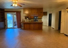 329 S Oak, Oakdale, CA 95361