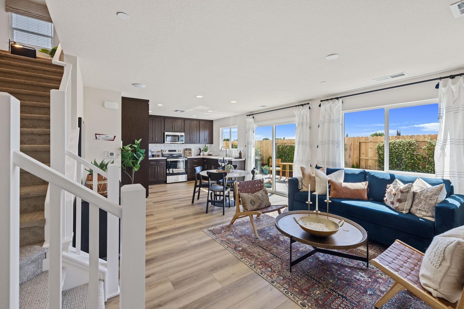 445 Lemongrass St, Turlock, CA 95380