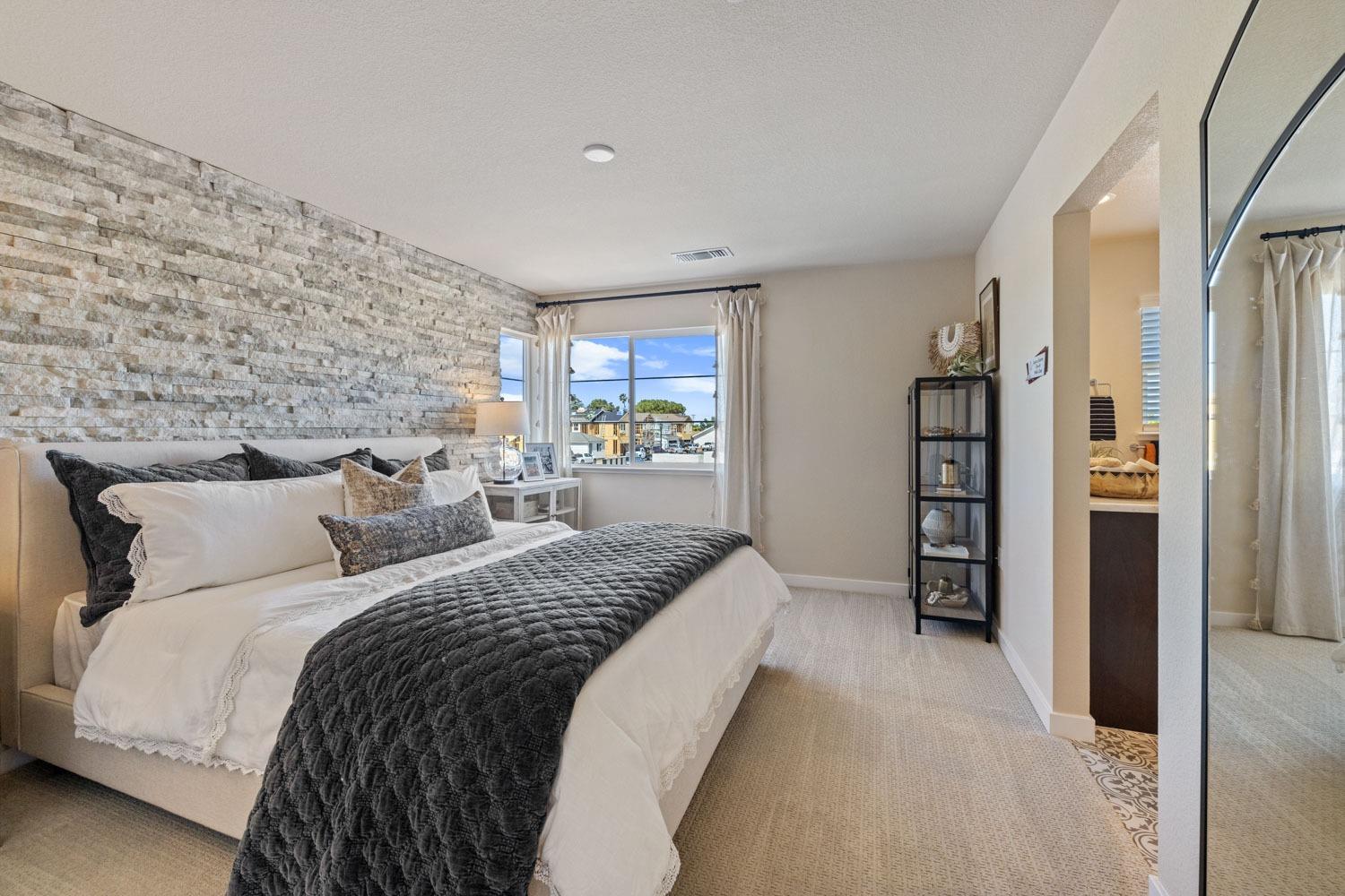 445 Lemongrass St, Turlock, CA 95380