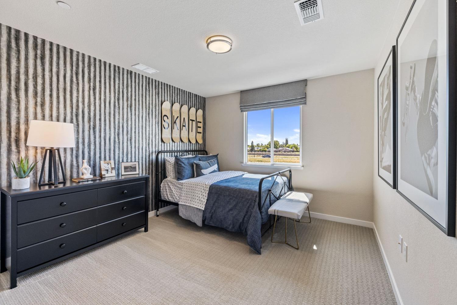 445 Lemongrass St, Turlock, CA 95380