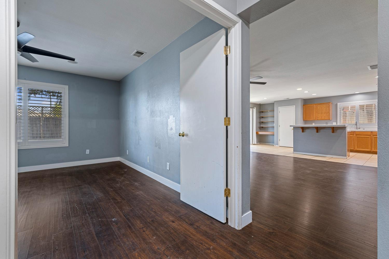 1904 St Peters St, Modesto, CA 95355
