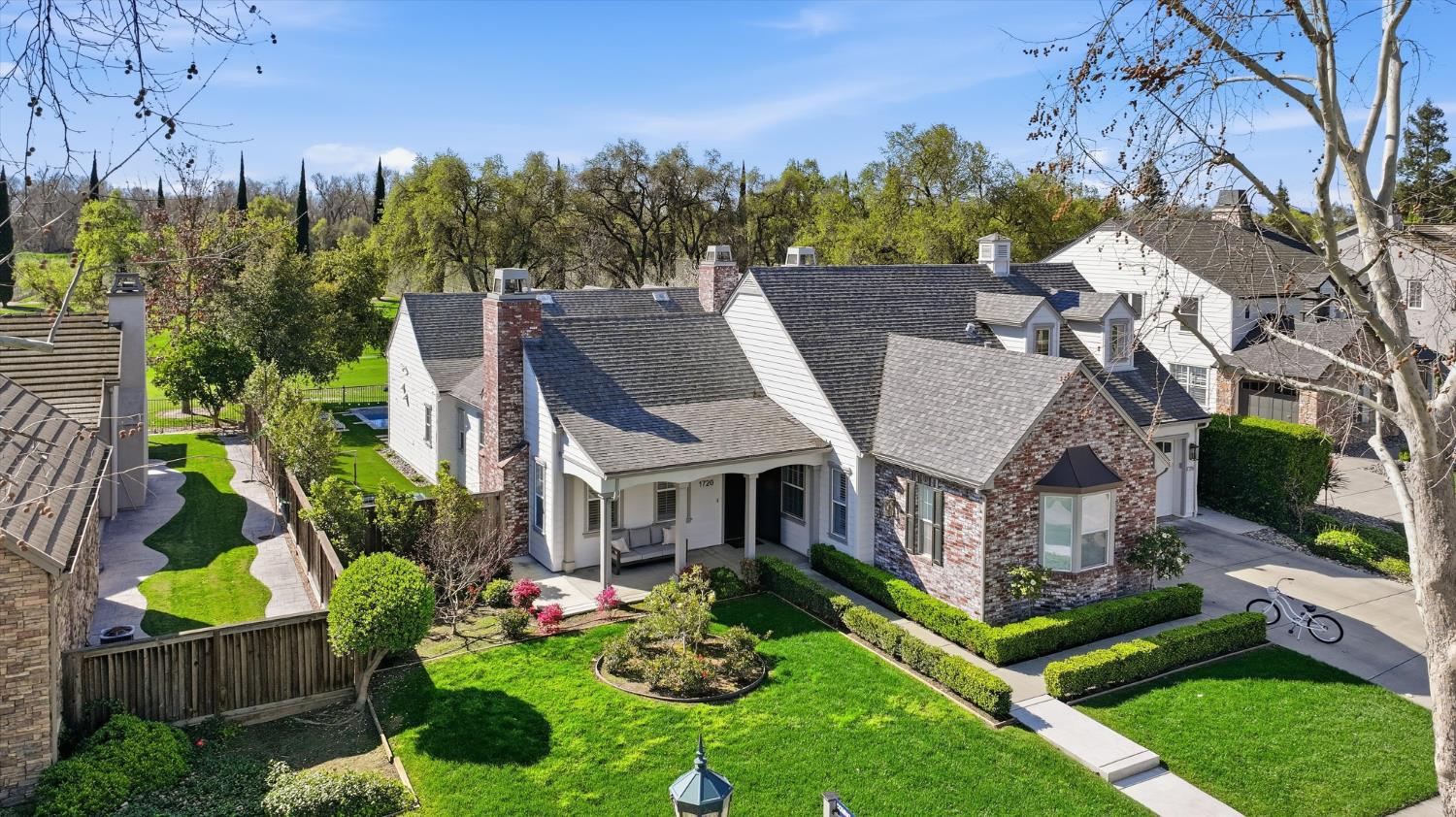 1720 Fairway Oaks Ct, Ripon, CA 95366