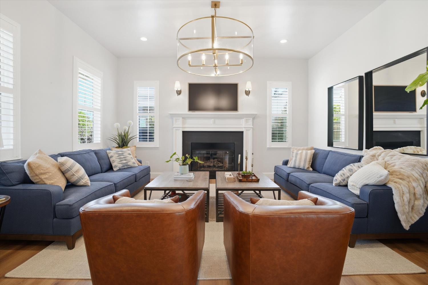 1720 Fairway Oaks Ct, Ripon, CA 95366