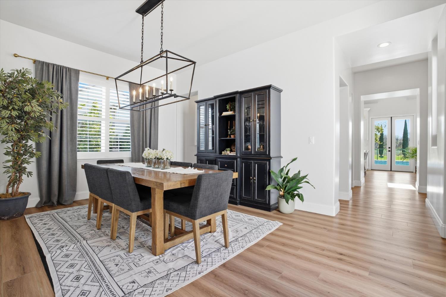 1720 Fairway Oaks Ct, Ripon, CA 95366