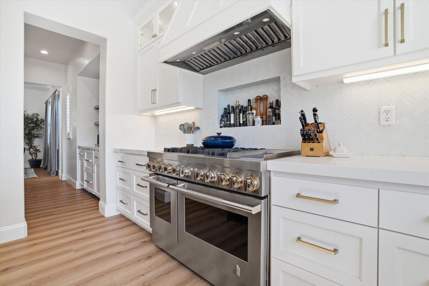 1720 Fairway Oaks Ct, Ripon, CA 95366