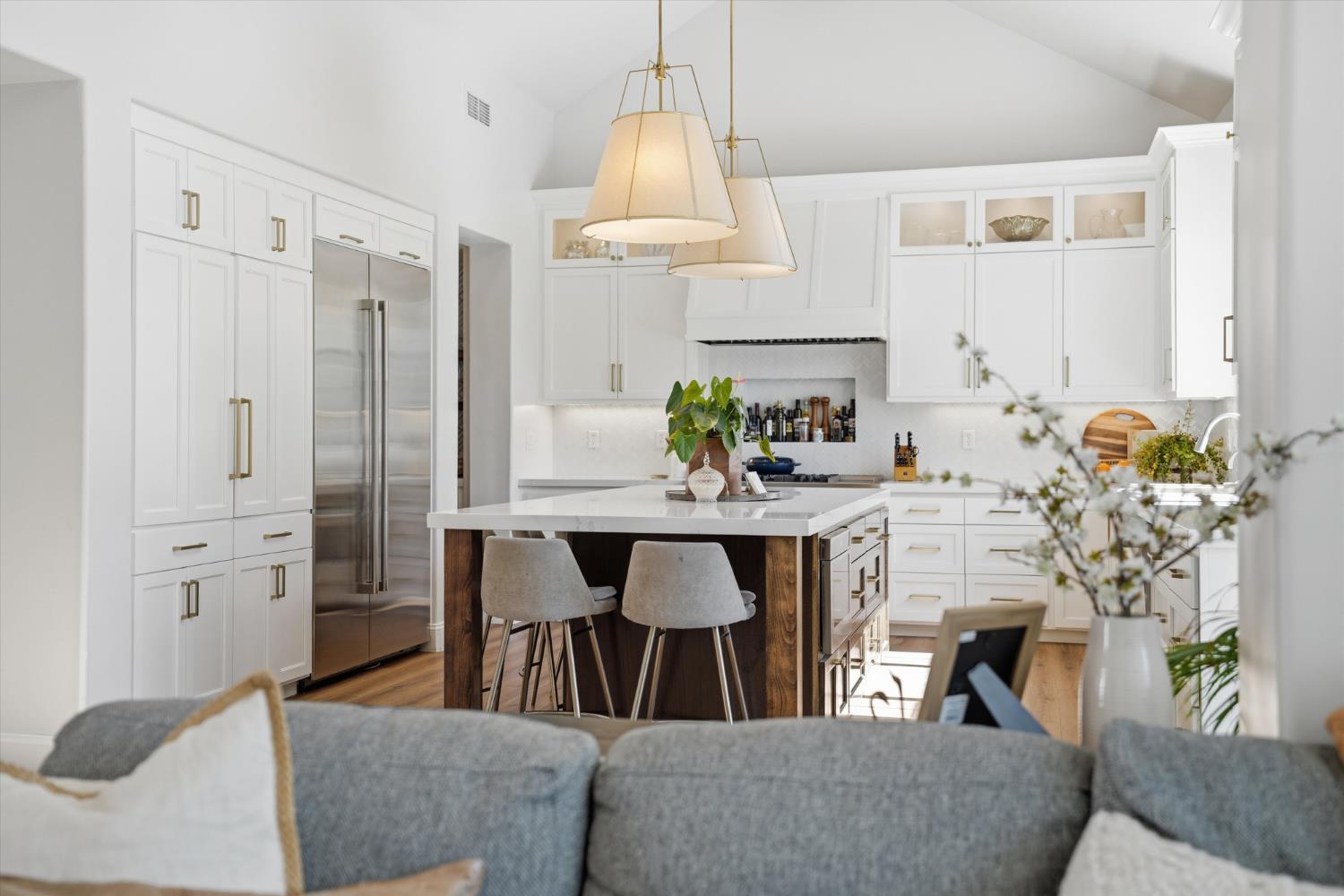 1720 Fairway Oaks Ct, Ripon, CA 95366