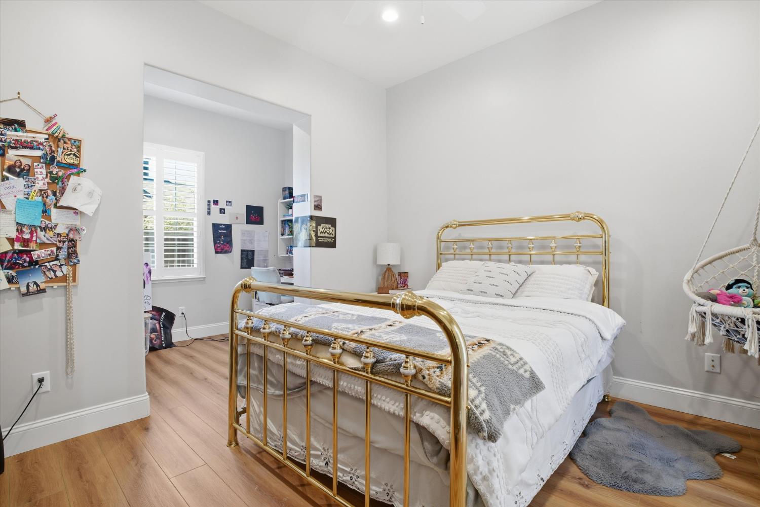 1720 Fairway Oaks Ct, Ripon, CA 95366