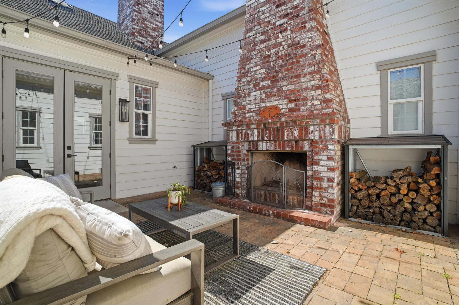 1720 Fairway Oaks Ct, Ripon, CA 95366