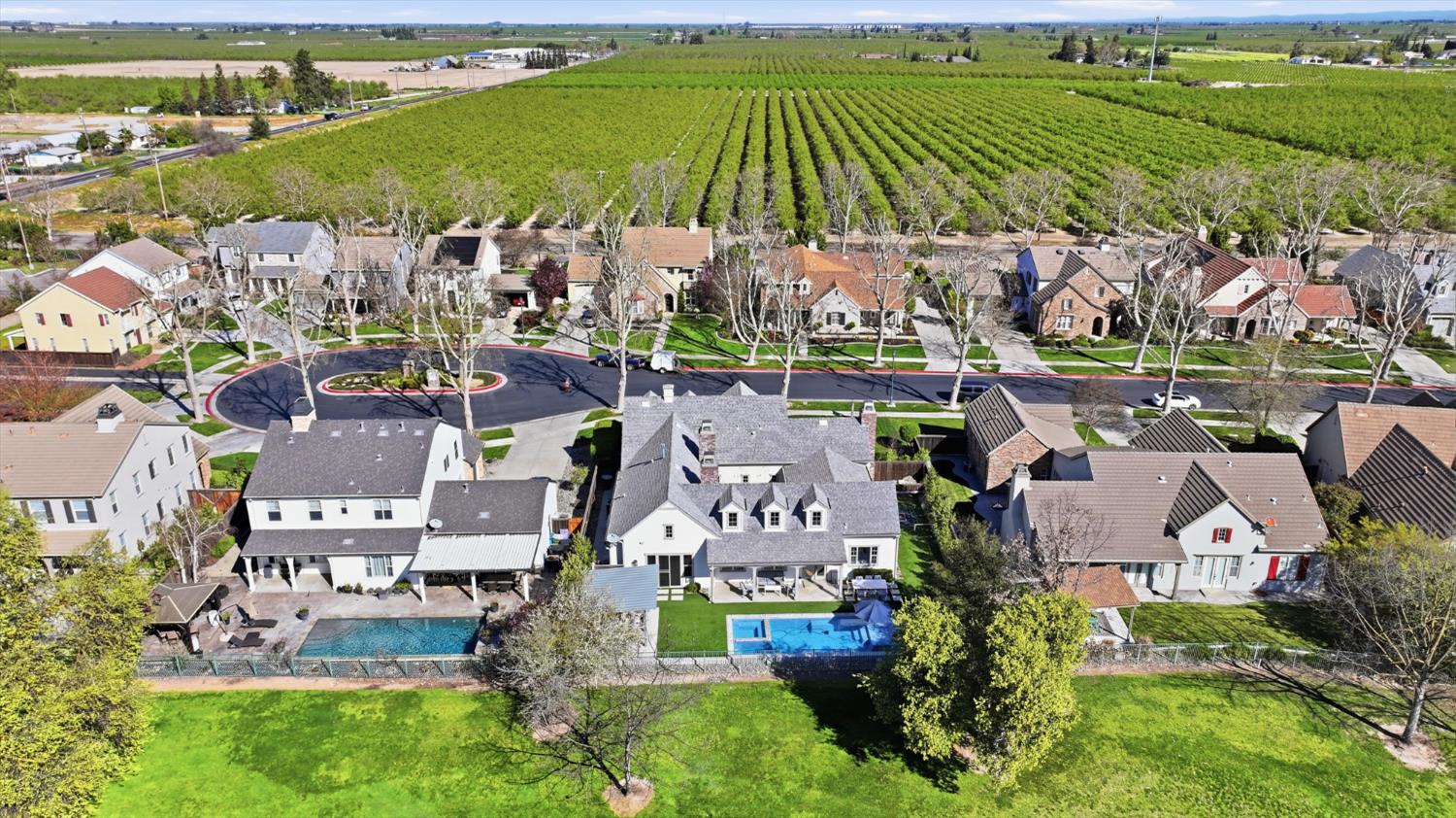 1720 Fairway Oaks Ct, Ripon, CA 95366