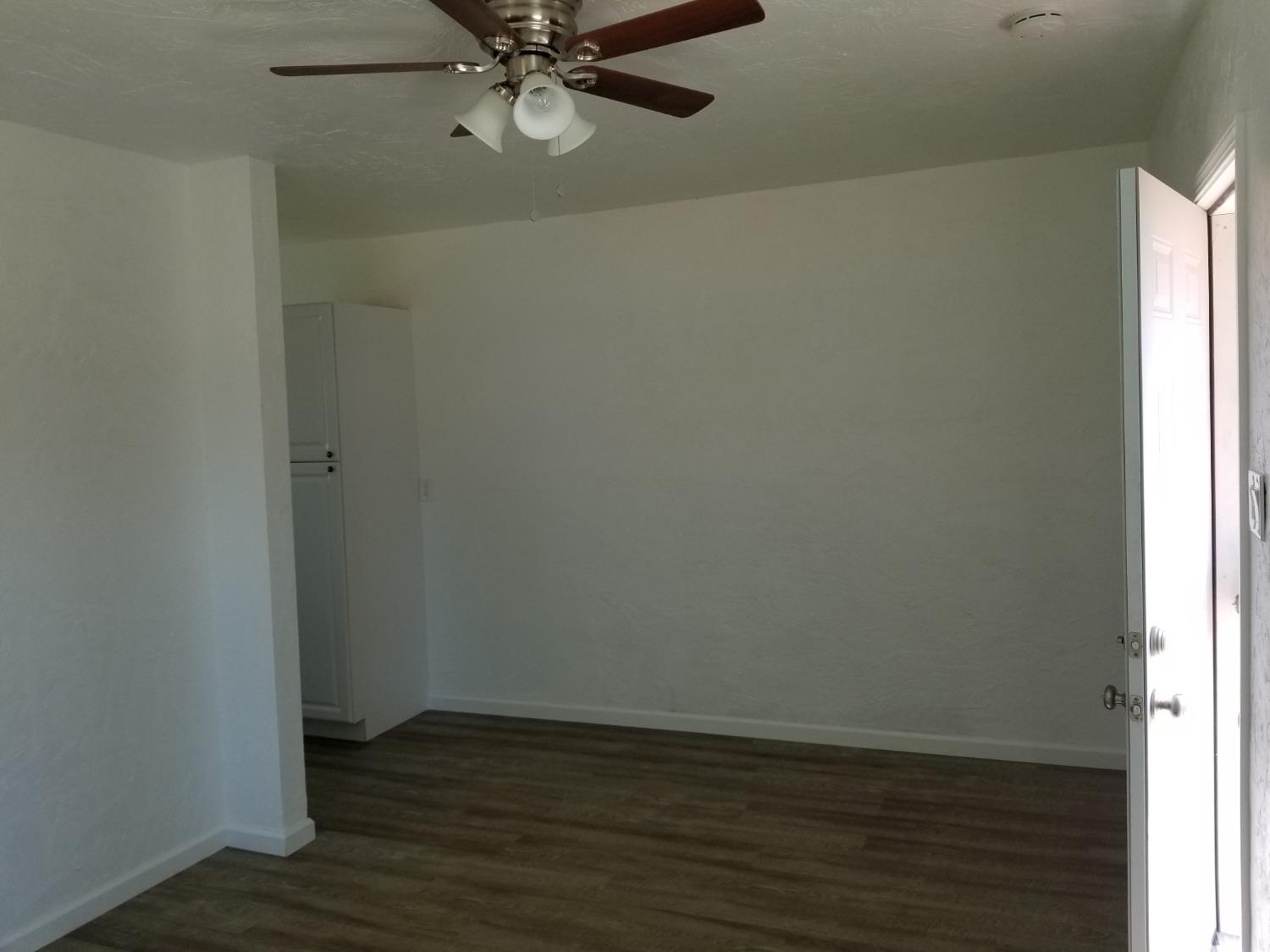 618 J St, Modesto, CA 95354