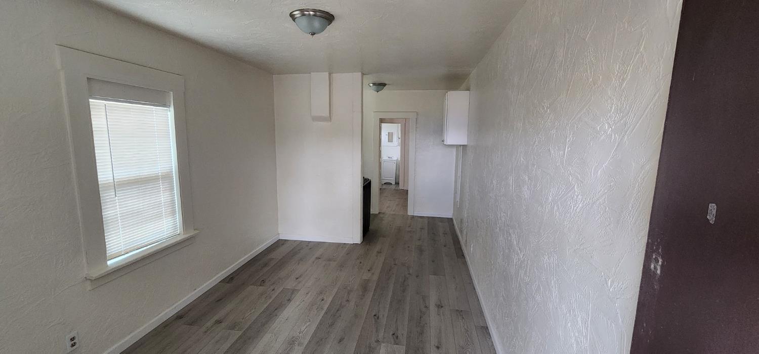 618 J St, Modesto, CA 95354