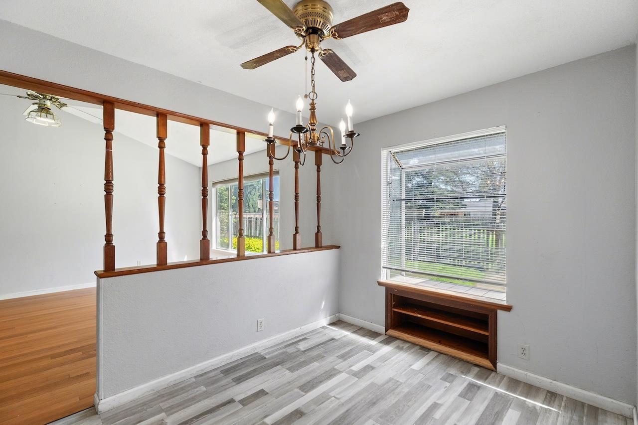 1460 Ridgecrest Dr, Manteca, CA 95336