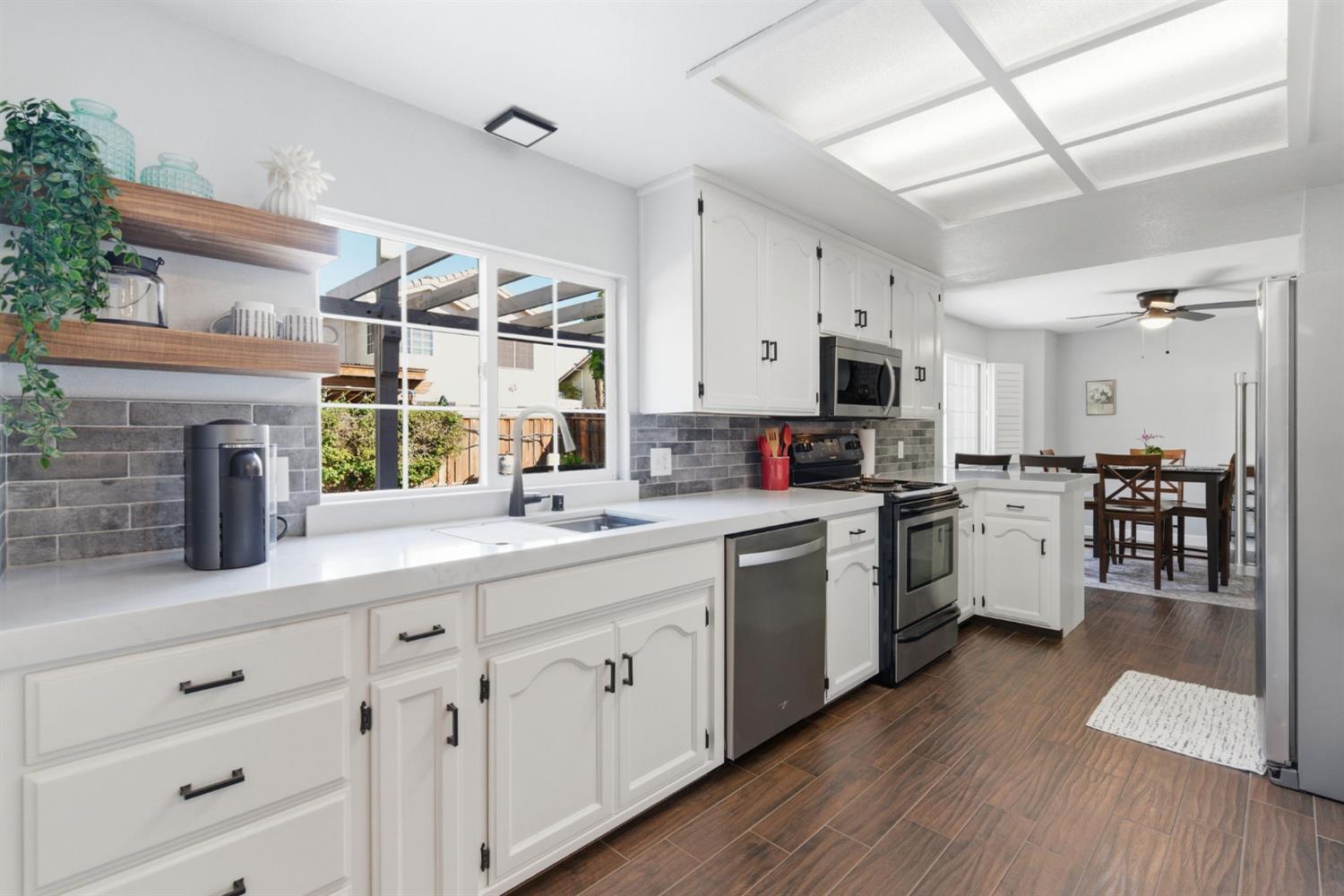 749 Nancy Dr, Ripon, CA 95366