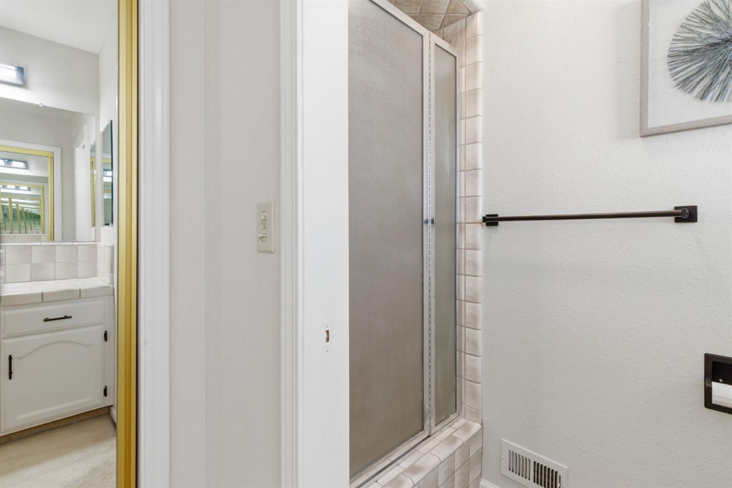 749 Nancy Dr, Ripon, CA 95366