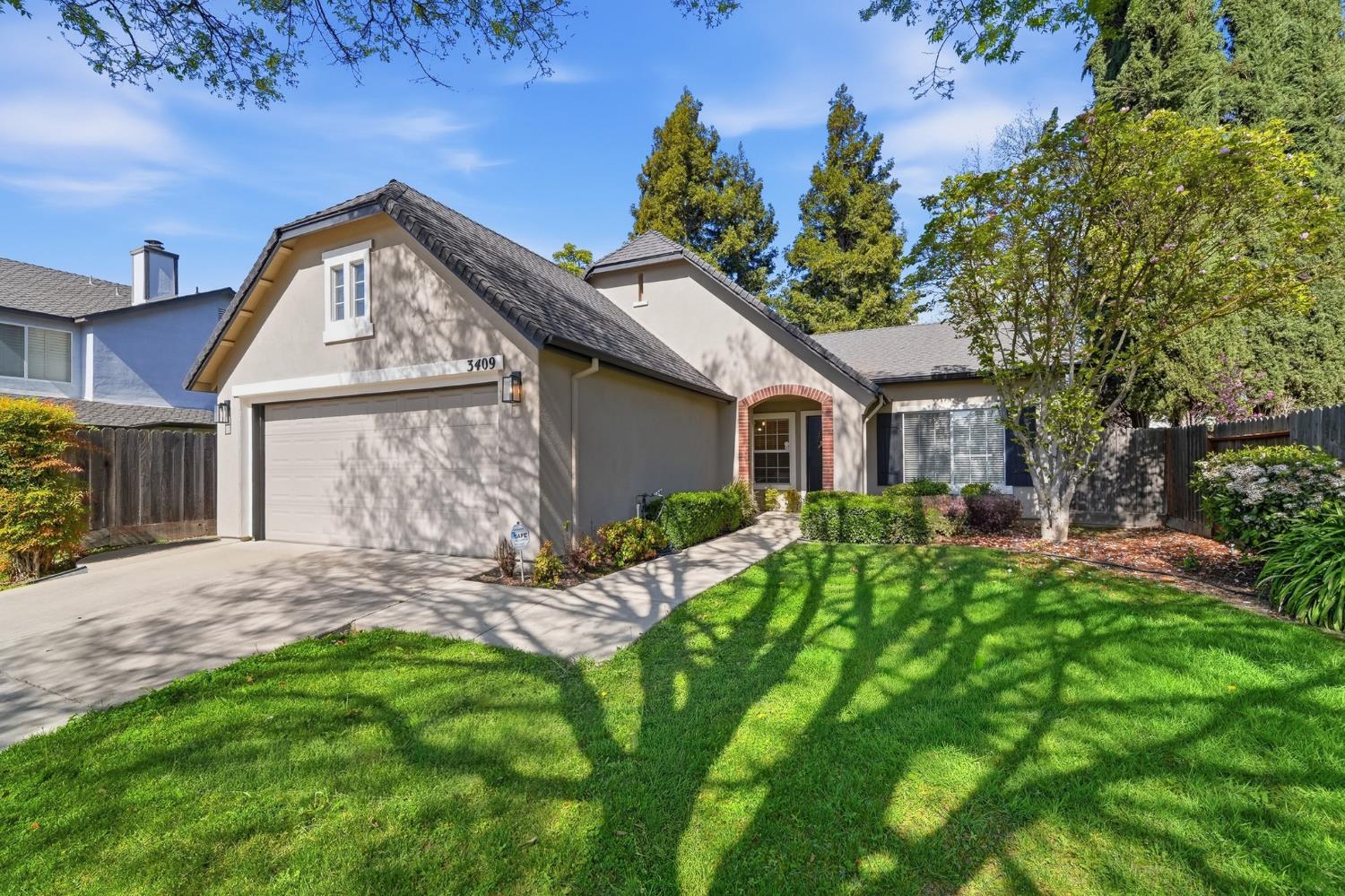 3409 Friar Tuck Way, Modesto, CA 95355