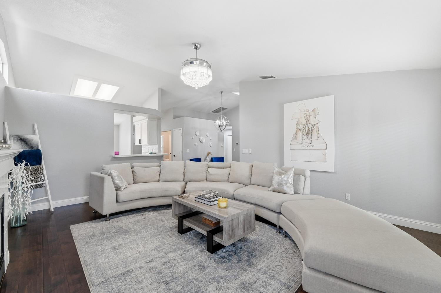 3409 Friar Tuck Way, Modesto, CA 95355