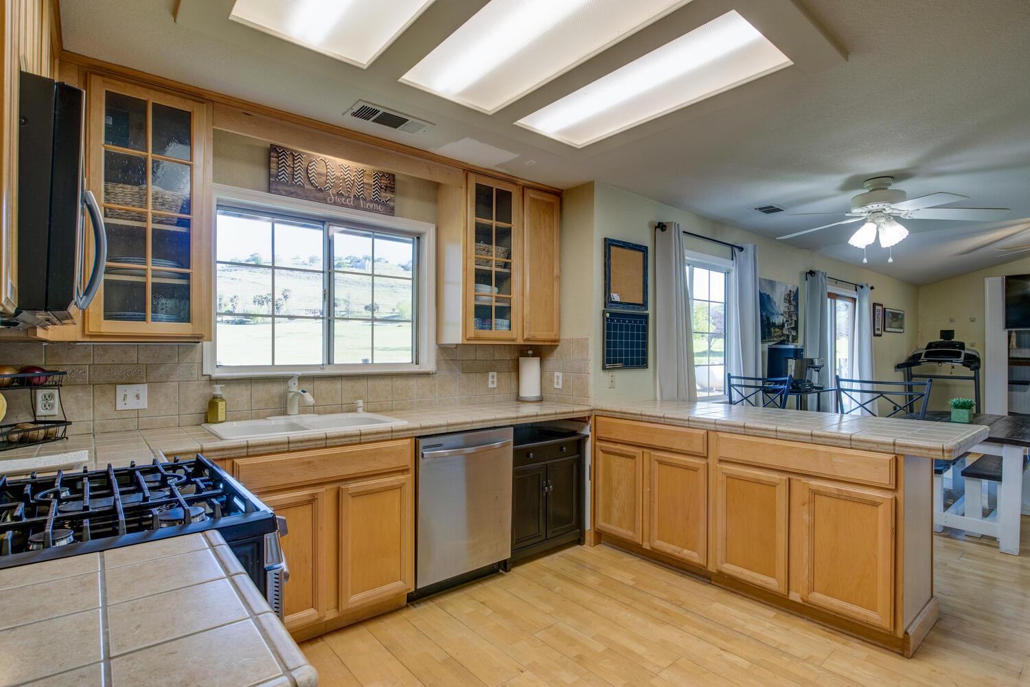 2265 Golfito Way, La Grange, CA 95329