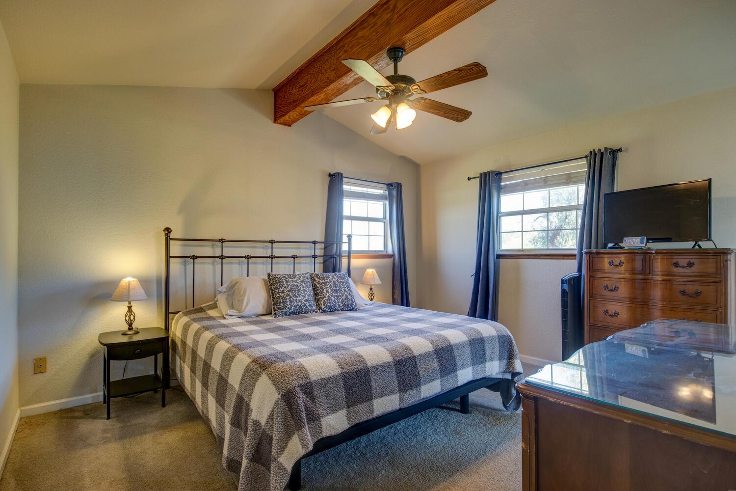 2265 Golfito Way, La Grange, CA 95329