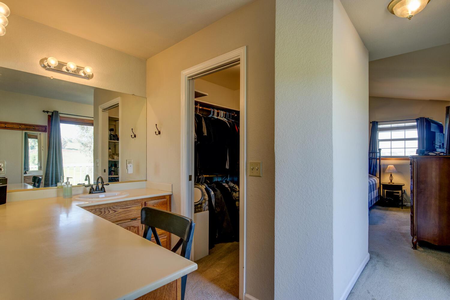 2265 Golfito Way, La Grange, CA 95329