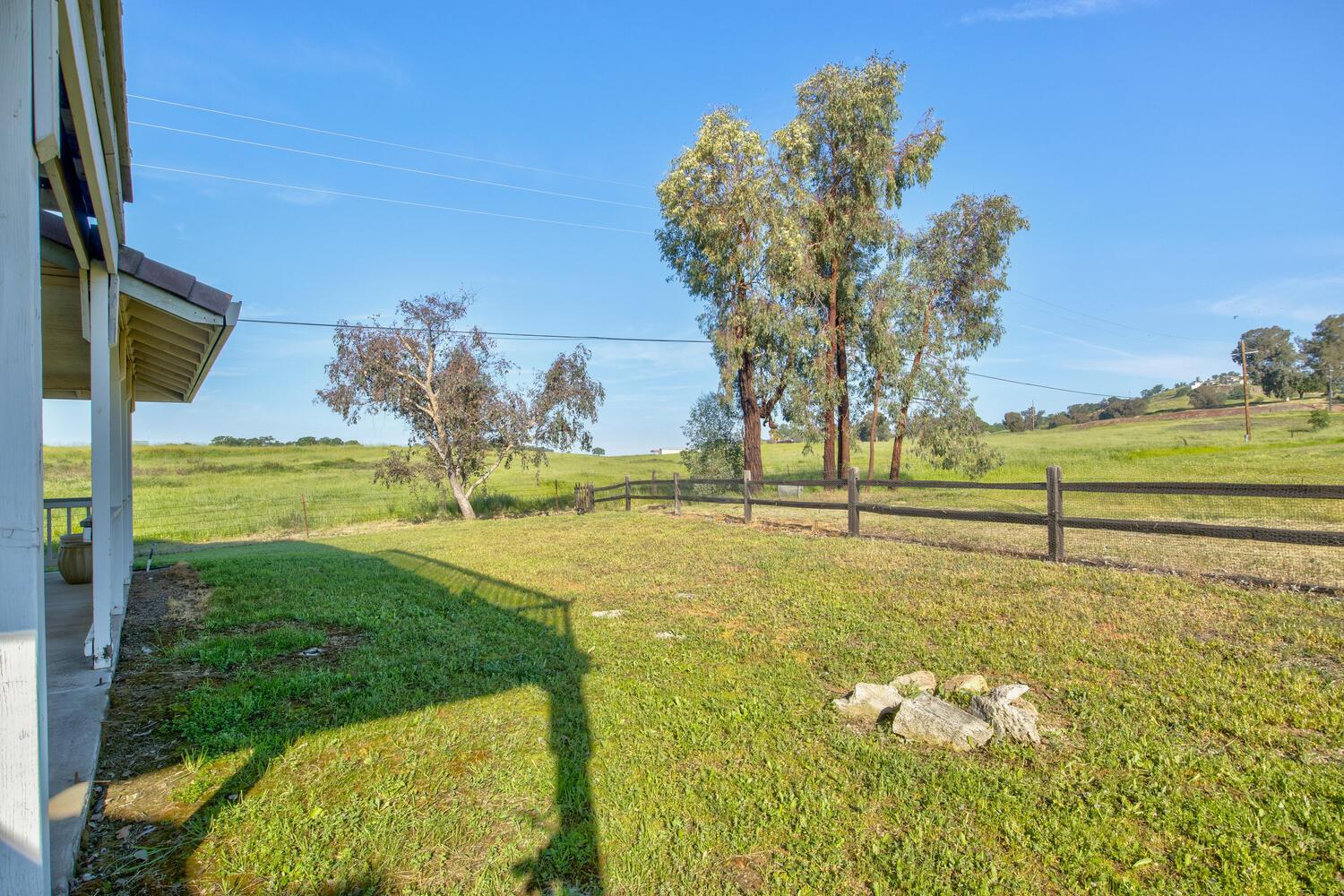 2265 Golfito Way, La Grange, CA 95329